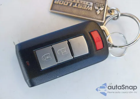 2018 Mitsubishi Eclipse Cross Se z USA, uszkodzony, nr VIN JA4AT5AA3JZ059583